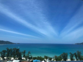 Patong Tower Sea View Apt FREE High Floor Free Electriv
